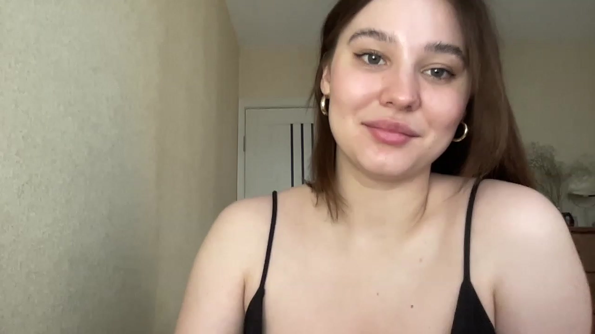 Gallery image thumbnail from TifanyTatum's myfreecams stream on, 04/07/2023, 09:11 image 11 of 20