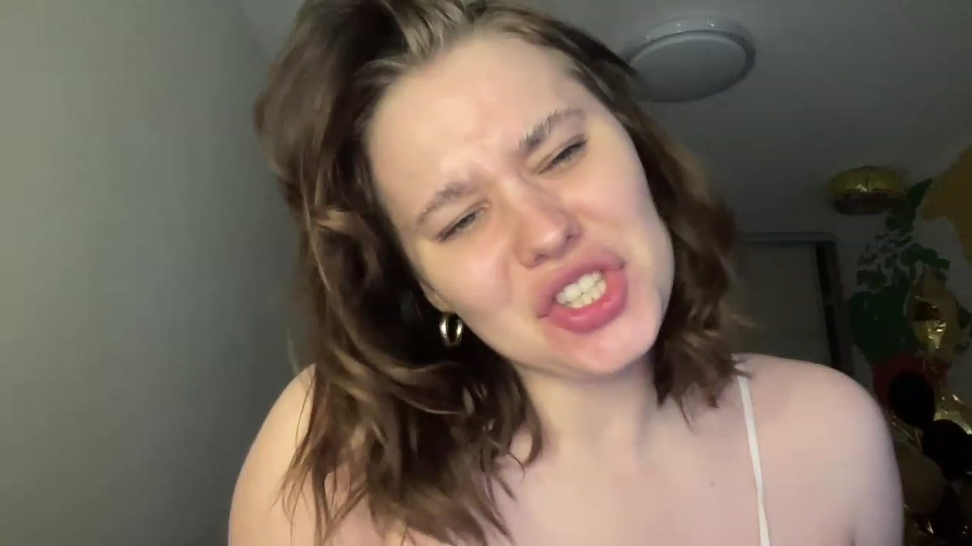 Gallery image thumbnail from TifanyTatum's myfreecams stream on, 04/15/2023, 15:04 image 12 of 20