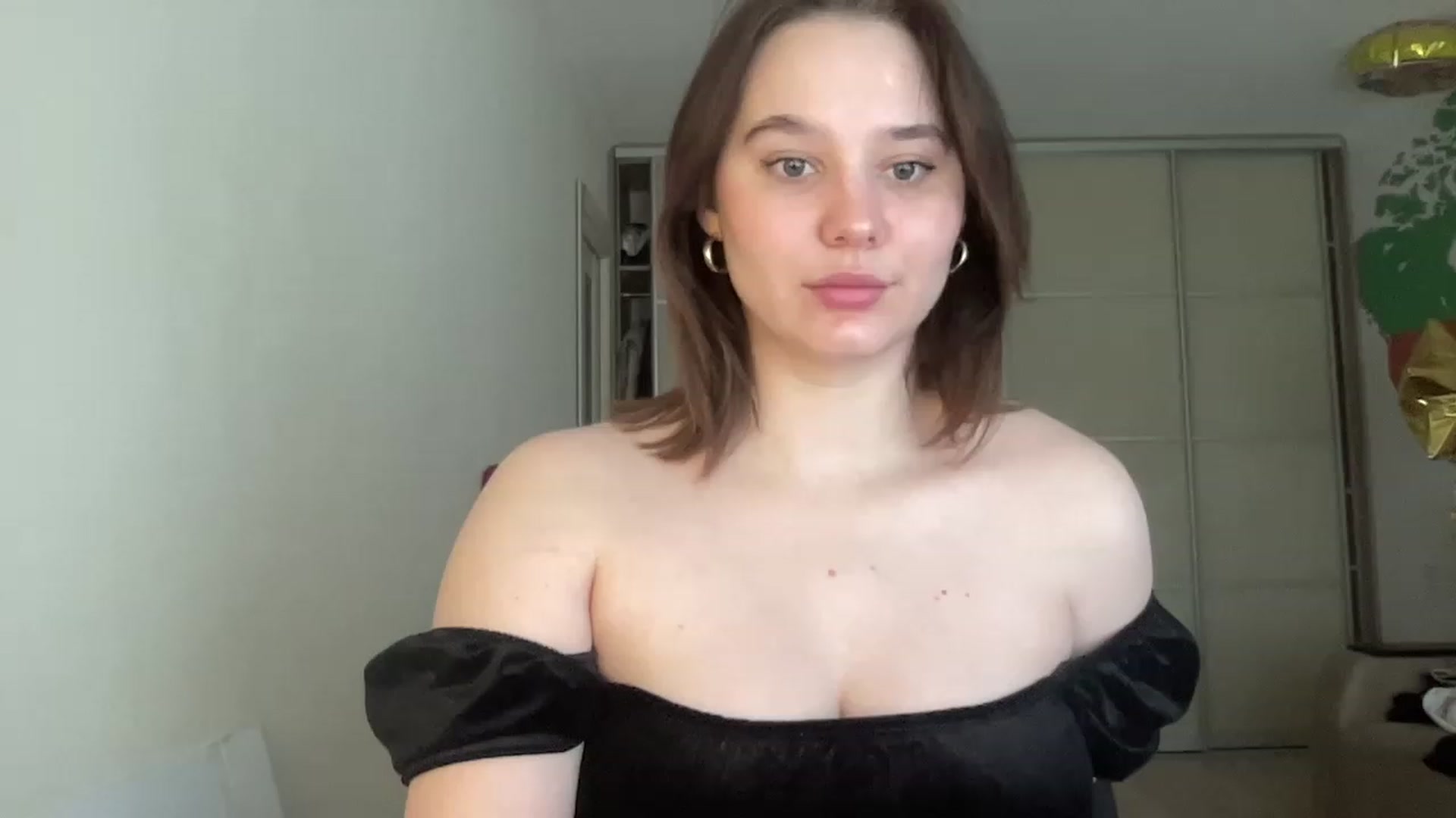 Gallery image thumbnail from TifanyTatum's myfreecams stream on, 04/26/2023, 12:01 image 11 of 20
