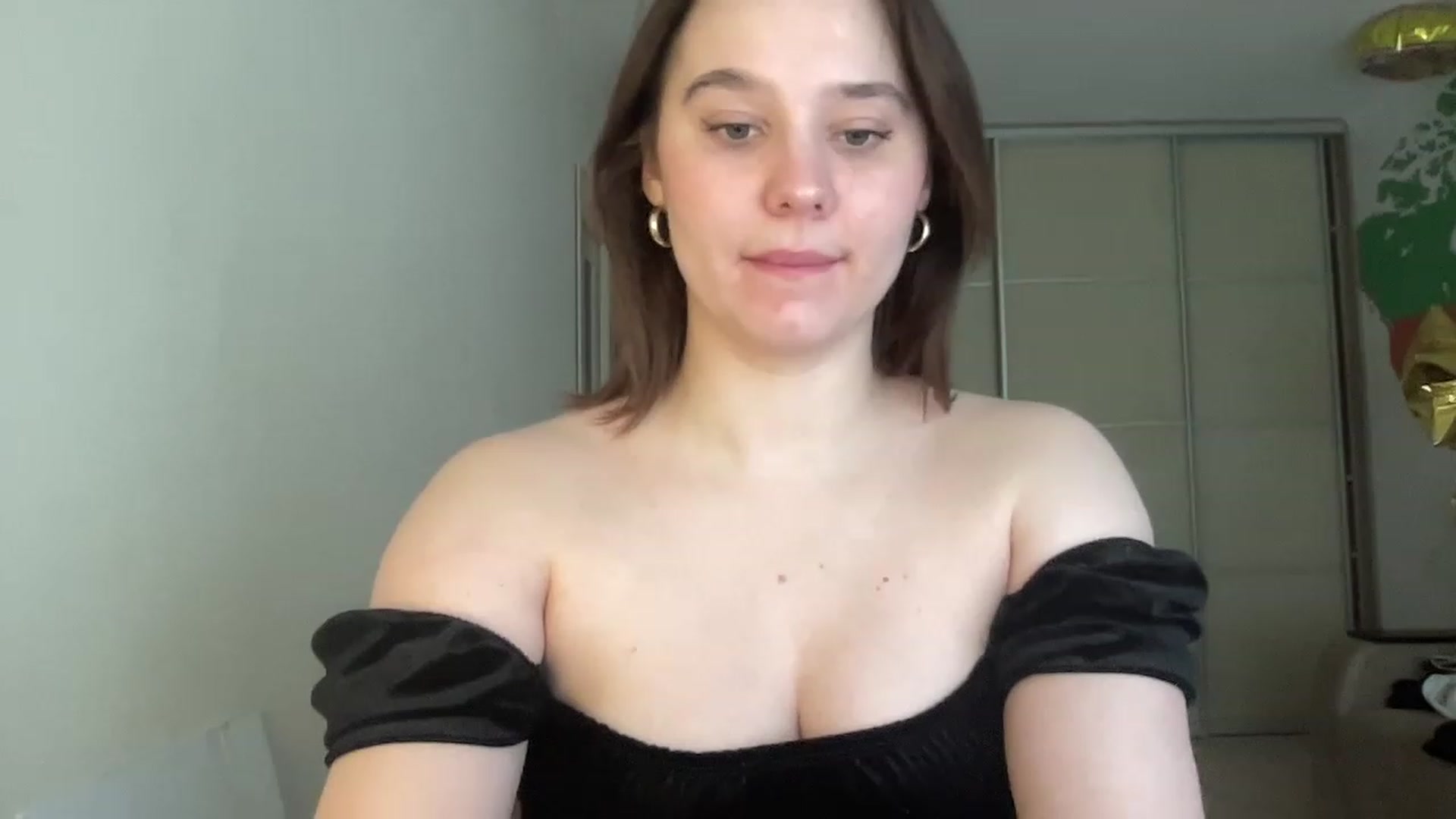 Gallery image thumbnail from TifanyTatum's myfreecams stream on, 04/26/2023, 12:01 image 9 of 20