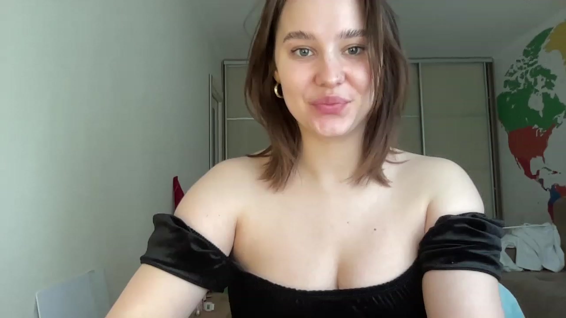 Gallery image thumbnail from TifanyTatum's myfreecams stream on, 05/14/2023, 11:40 image 18 of 20