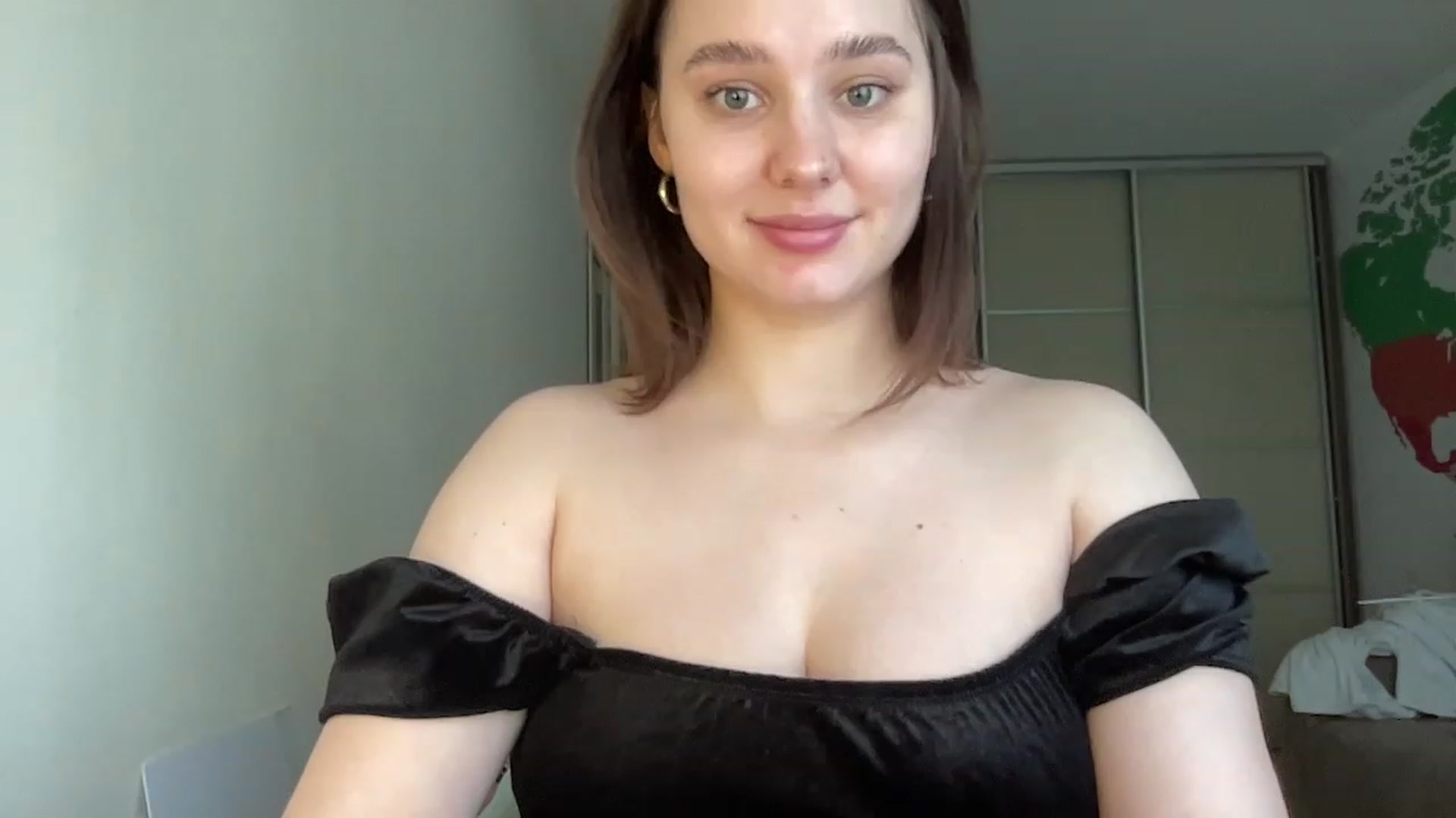 Gallery image thumbnail from TifanyTatum's myfreecams stream on, 05/14/2023, 12:07 image 17 of 20