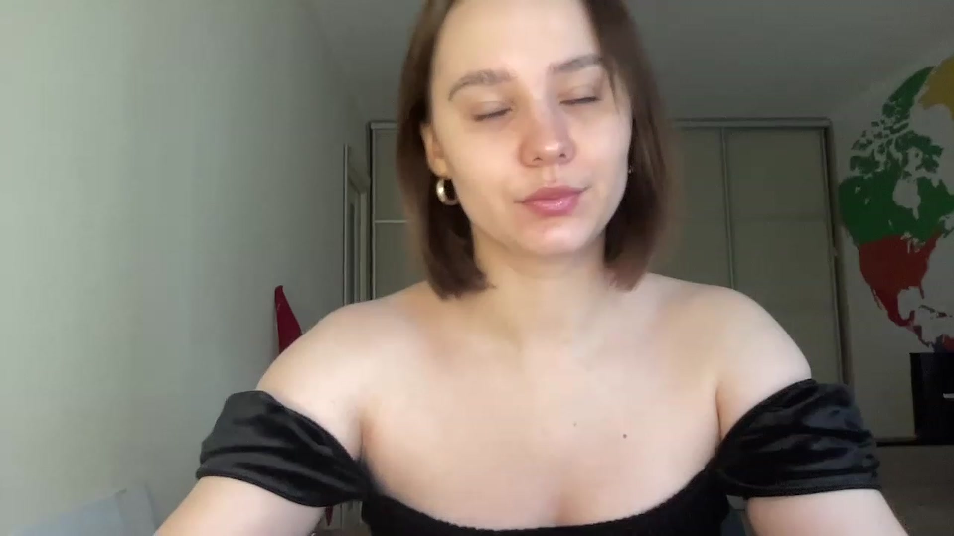 Gallery image thumbnail from TifanyTatum's myfreecams stream on, 06/12/2023, 08:30 image 8 of 20