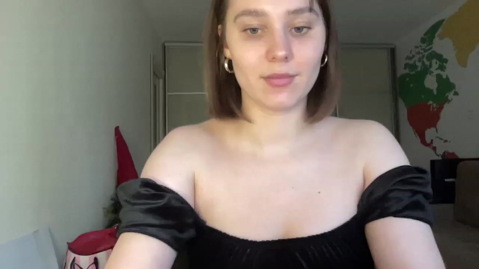 Gallery image thumbnail from TifanyTatum's myfreecams stream on, 06/12/2023, 13:35 image 9 of 20