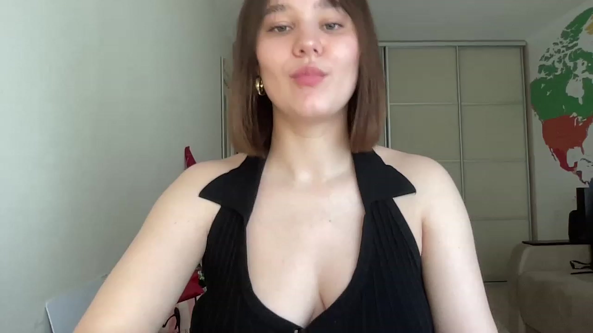 Gallery image thumbnail from TifanyTatum's myfreecams stream on, 06/18/2023, 10:05 image 10 of 20