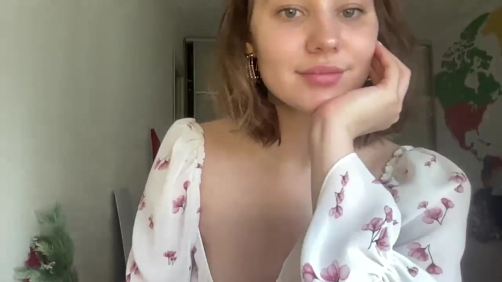 Gallery image thumbnail from TifanyTatum's myfreecams stream on, 08/12/2023, 11:39 image 19 of 20