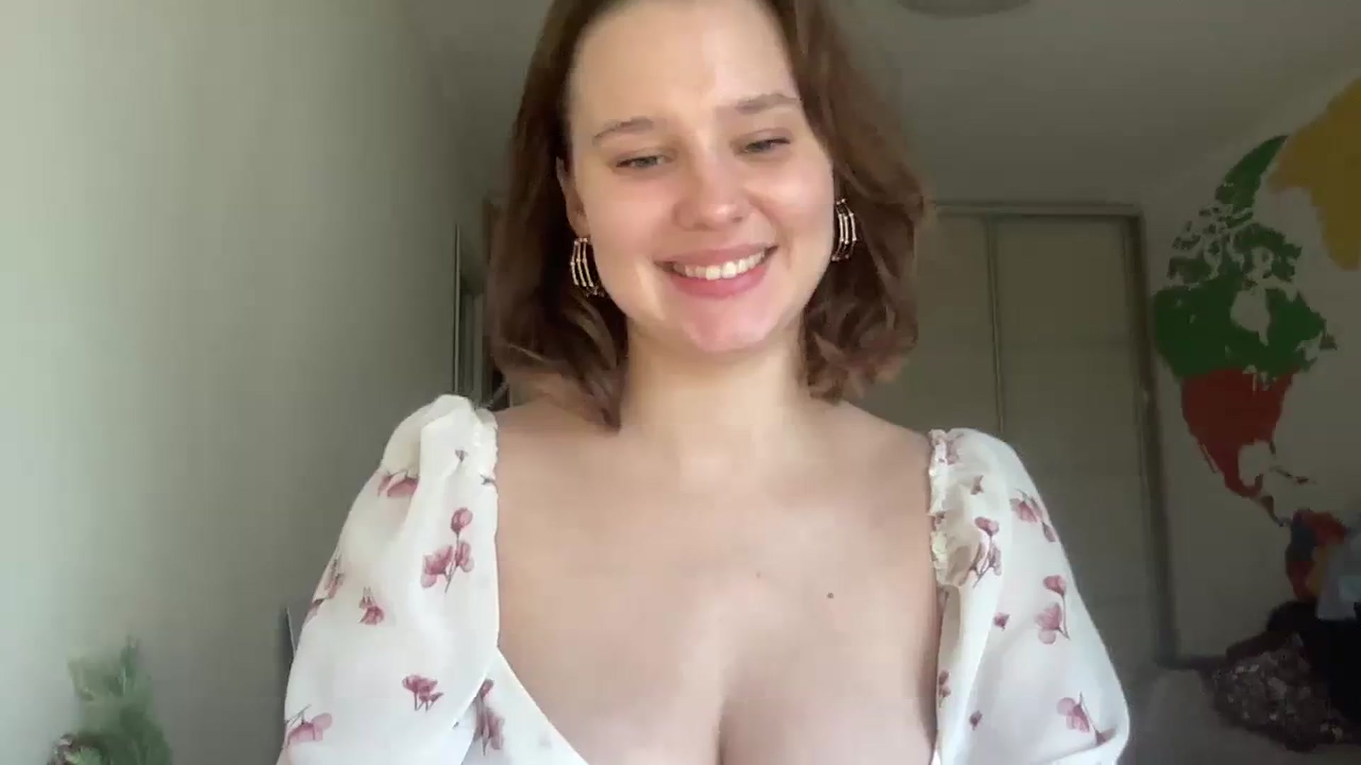 Gallery image thumbnail from TifanyTatum's myfreecams stream on, 08/12/2023, 13:07 image 5 of 20