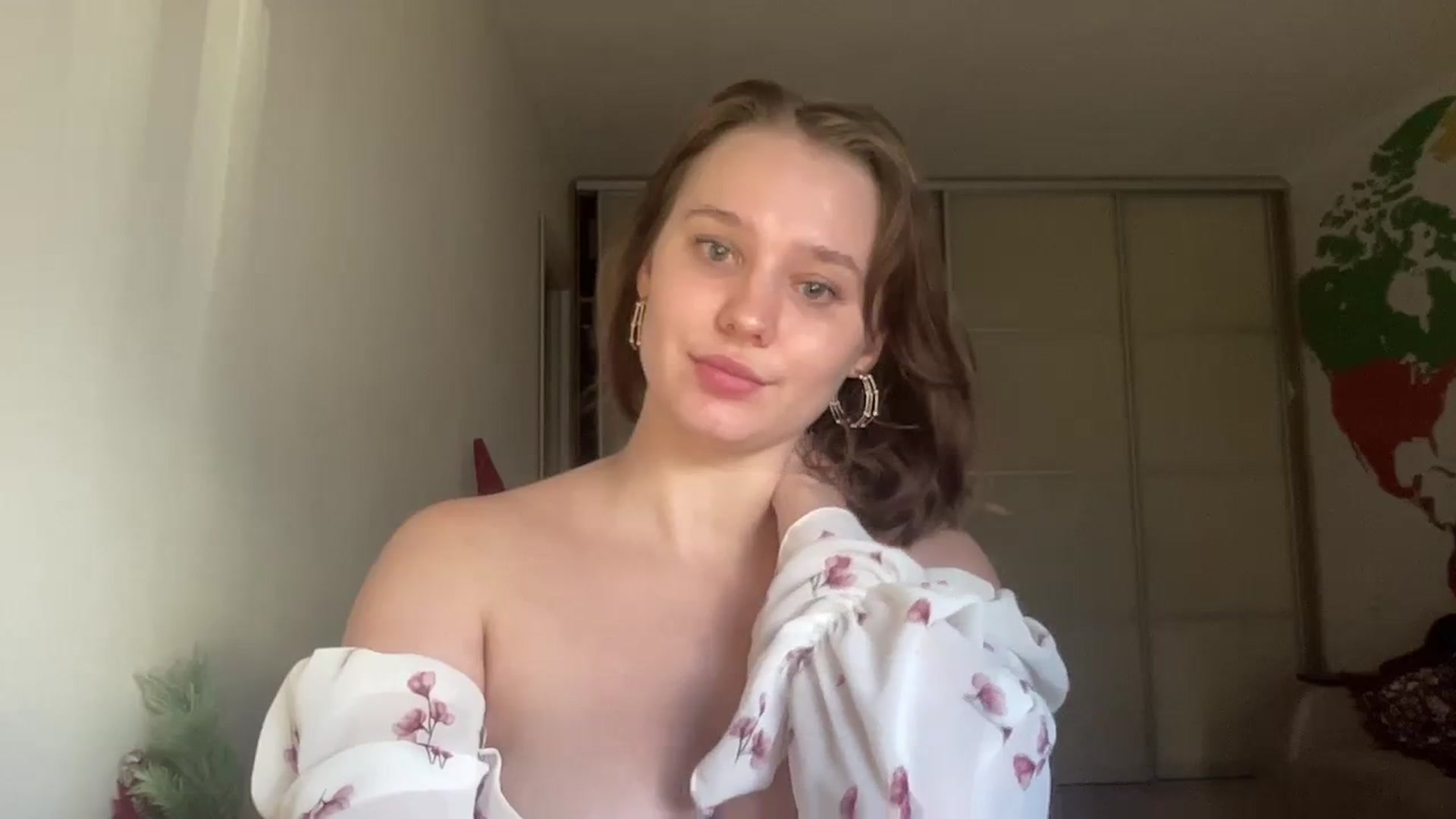 Gallery image thumbnail from TifanyTatum's myfreecams stream on, 08/12/2023, 16:03 image 16 of 20