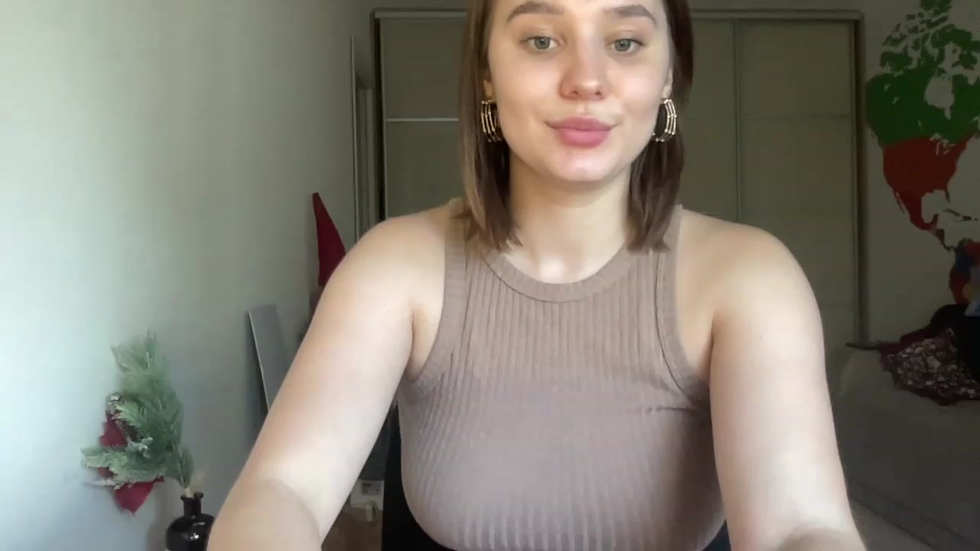 Gallery image thumbnail from TifanyTatum's myfreecams stream on, 08/16/2023, 12:09 image 10 of 20