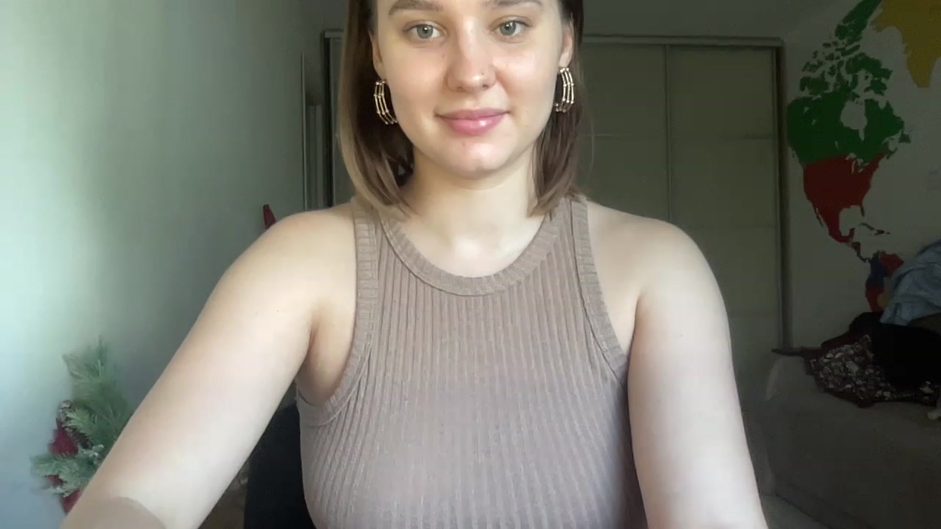 Gallery image thumbnail from TifanyTatum's myfreecams stream on, 08/16/2023, 13:11 image 8 of 20