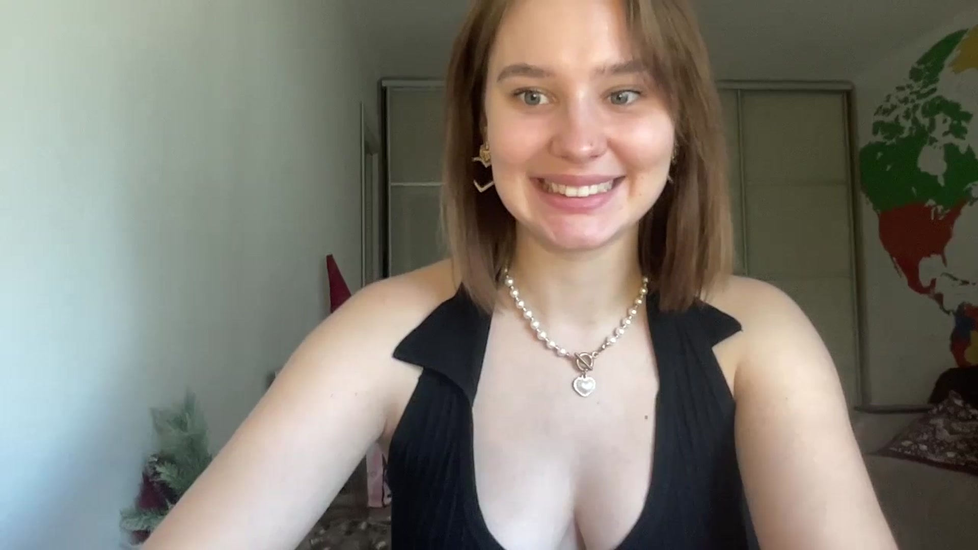 Gallery image thumbnail from TifanyTatum's myfreecams stream on, 08/17/2023, 10:46 image 14 of 20