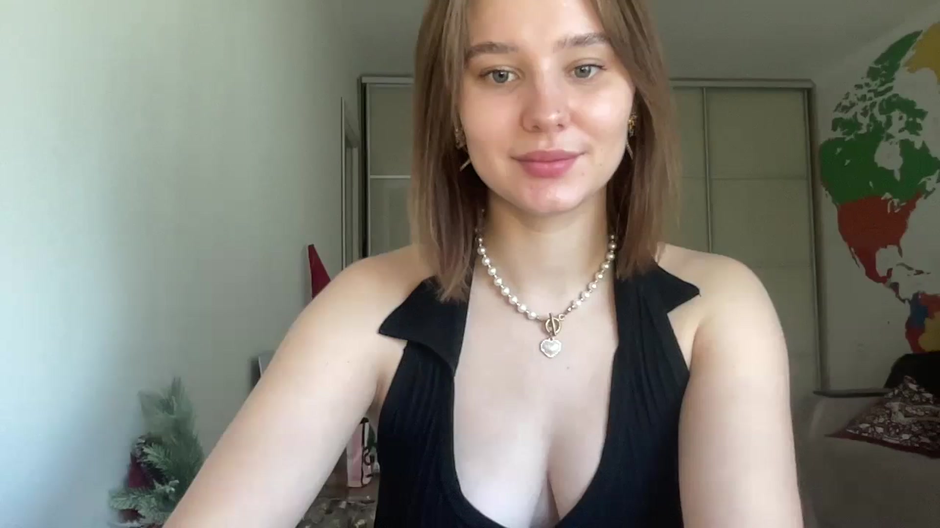 Gallery image thumbnail from TifanyTatum's myfreecams stream on, 08/17/2023, 10:46 image 7 of 20