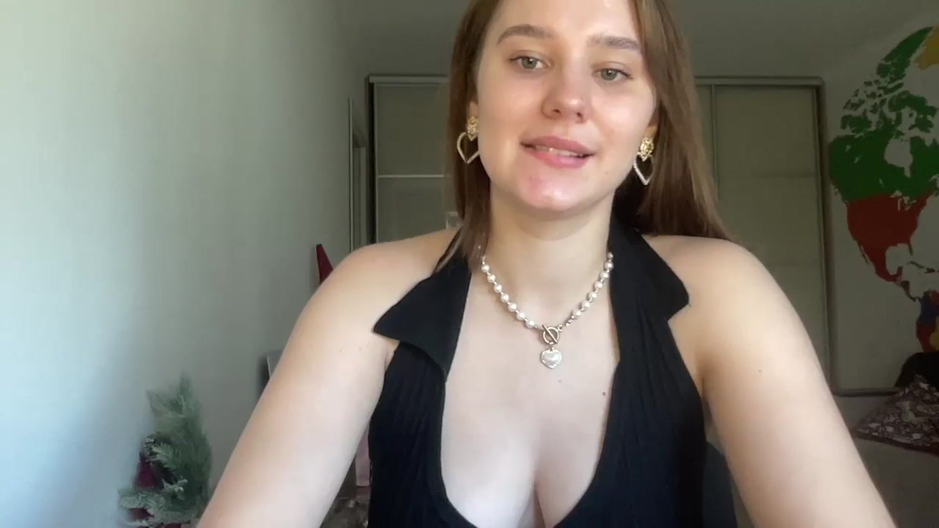 Gallery image thumbnail from TifanyTatum's myfreecams stream on, 08/17/2023, 10:46 image 12 of 20
