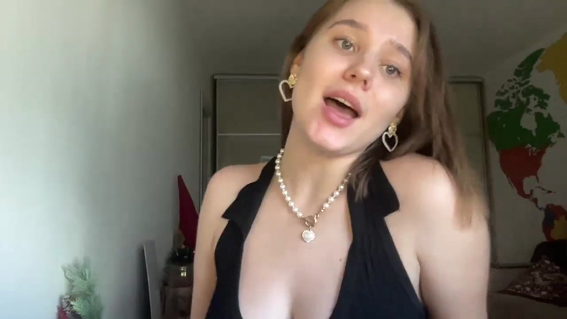 Gallery image thumbnail from TifanyTatum's myfreecams stream on, 08/17/2023, 12:23 image 10 of 20