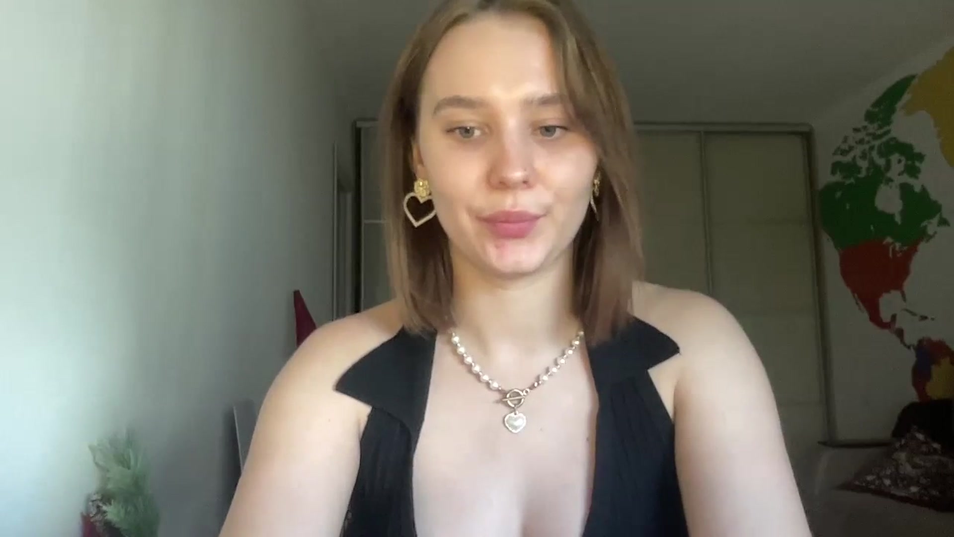 Gallery image thumbnail from TifanyTatum's myfreecams stream on, 08/17/2023, 12:54 image 6 of 20