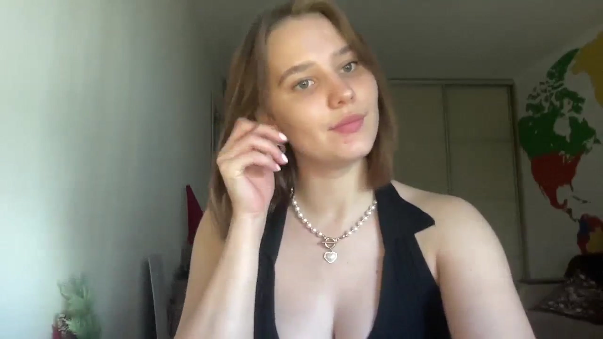 Gallery image thumbnail from TifanyTatum's myfreecams stream on, 08/17/2023, 12:54 image 11 of 20