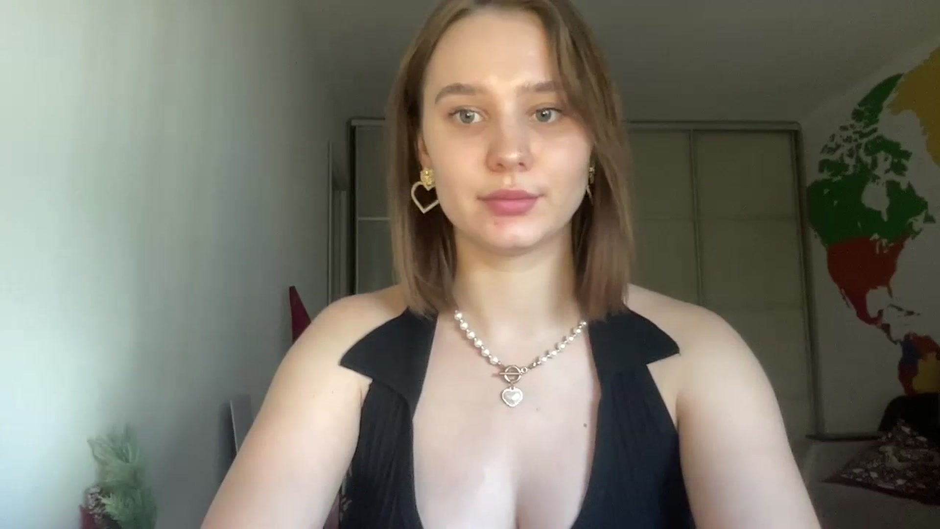 Gallery image thumbnail from TifanyTatum's myfreecams stream on, 08/17/2023, 12:54 image 8 of 20