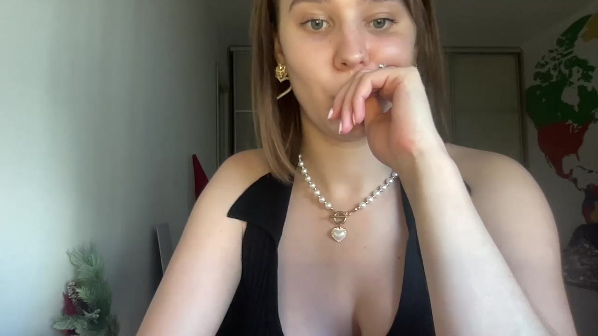 Gallery image thumbnail from TifanyTatum's myfreecams stream on, 08/17/2023, 13:56 image 3 of 20