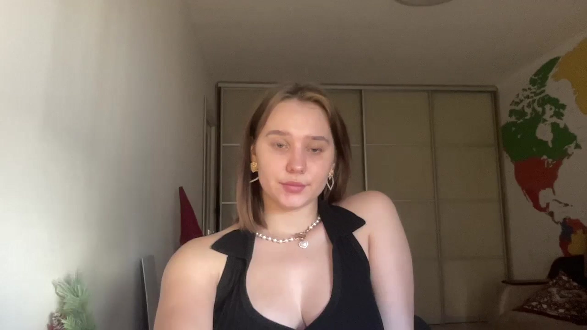 Gallery image thumbnail from TifanyTatum's myfreecams stream on, 08/17/2023, 15:23 image 16 of 20