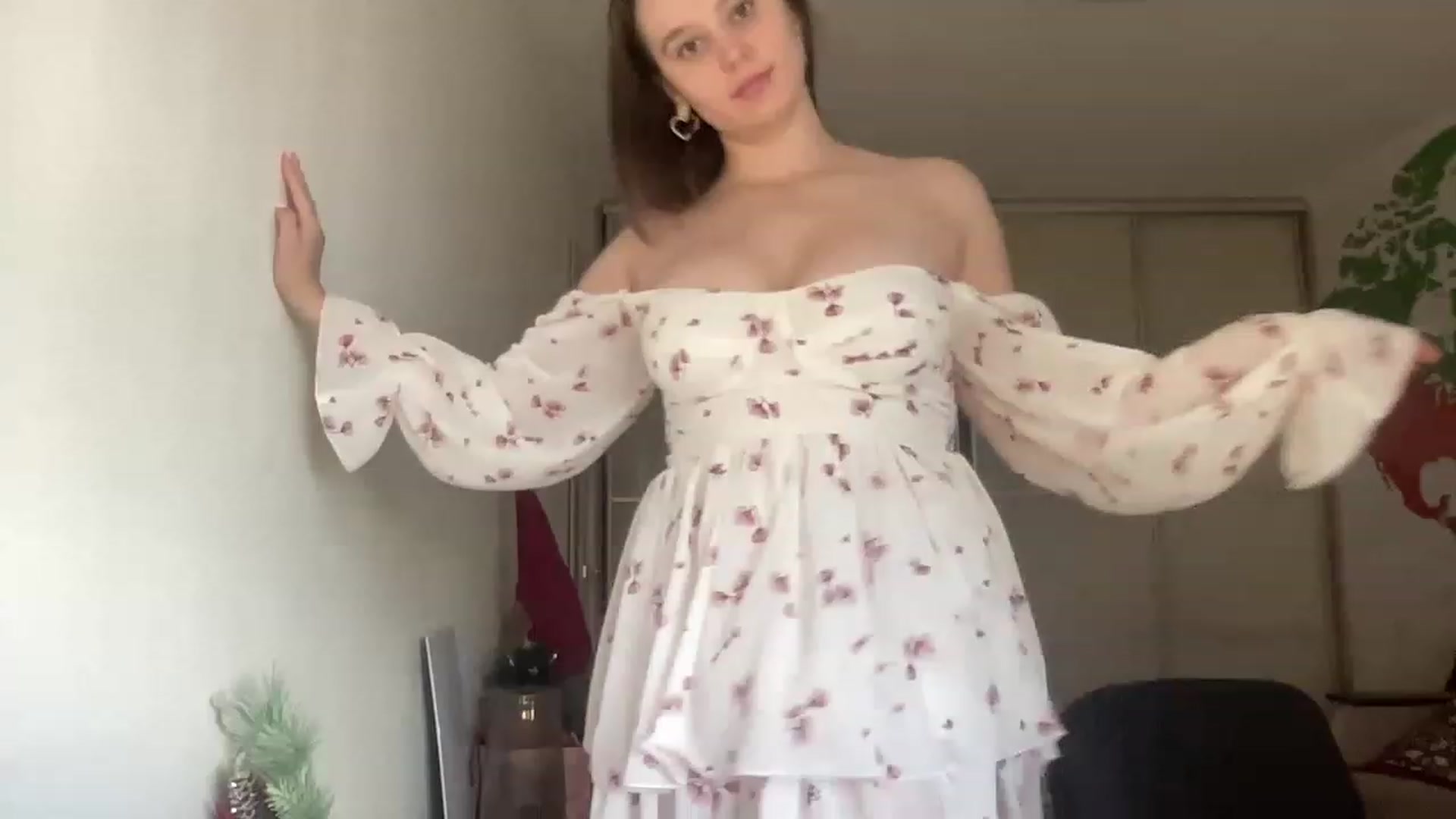 Gallery image thumbnail from TifanyTatum's myfreecams stream on, 08/18/2023, 12:49 image 11 of 20