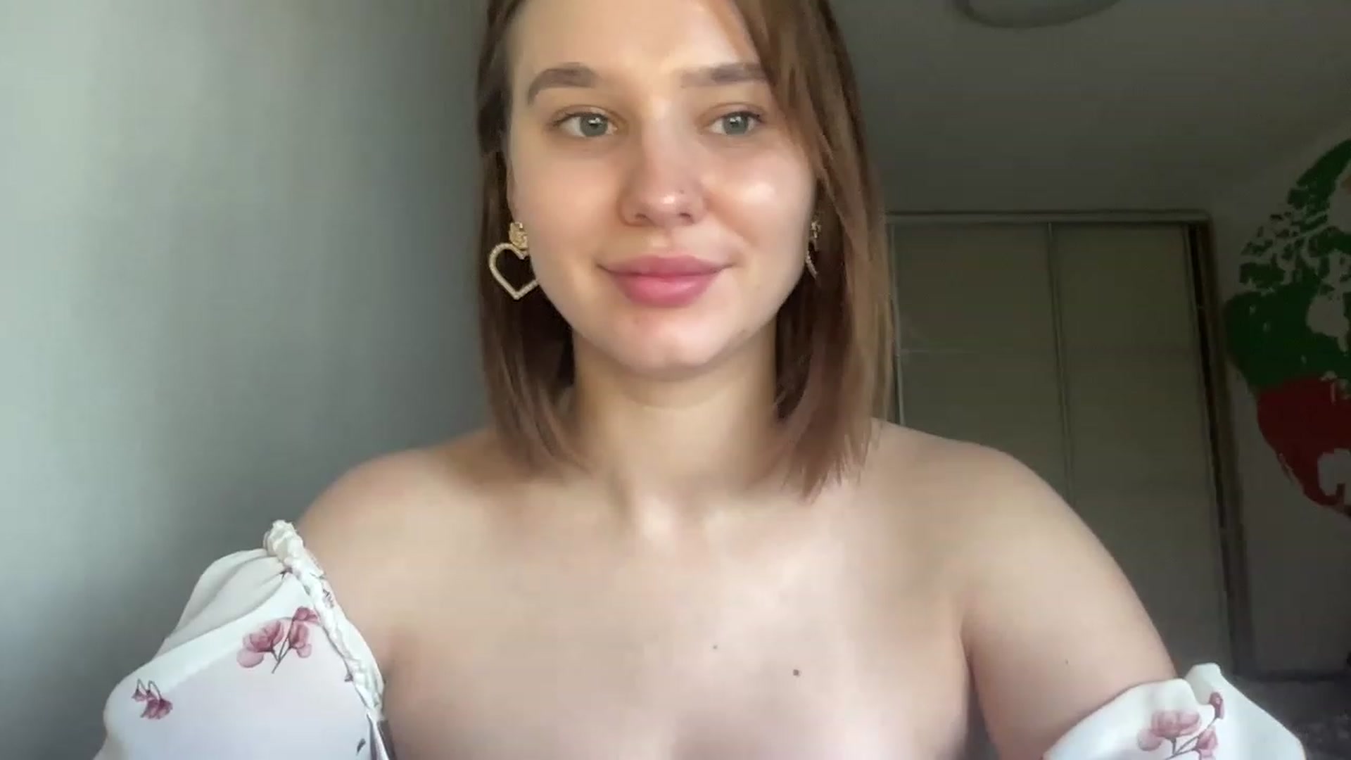 Gallery image thumbnail from TifanyTatum's myfreecams stream on, 08/18/2023, 12:49 image 3 of 20