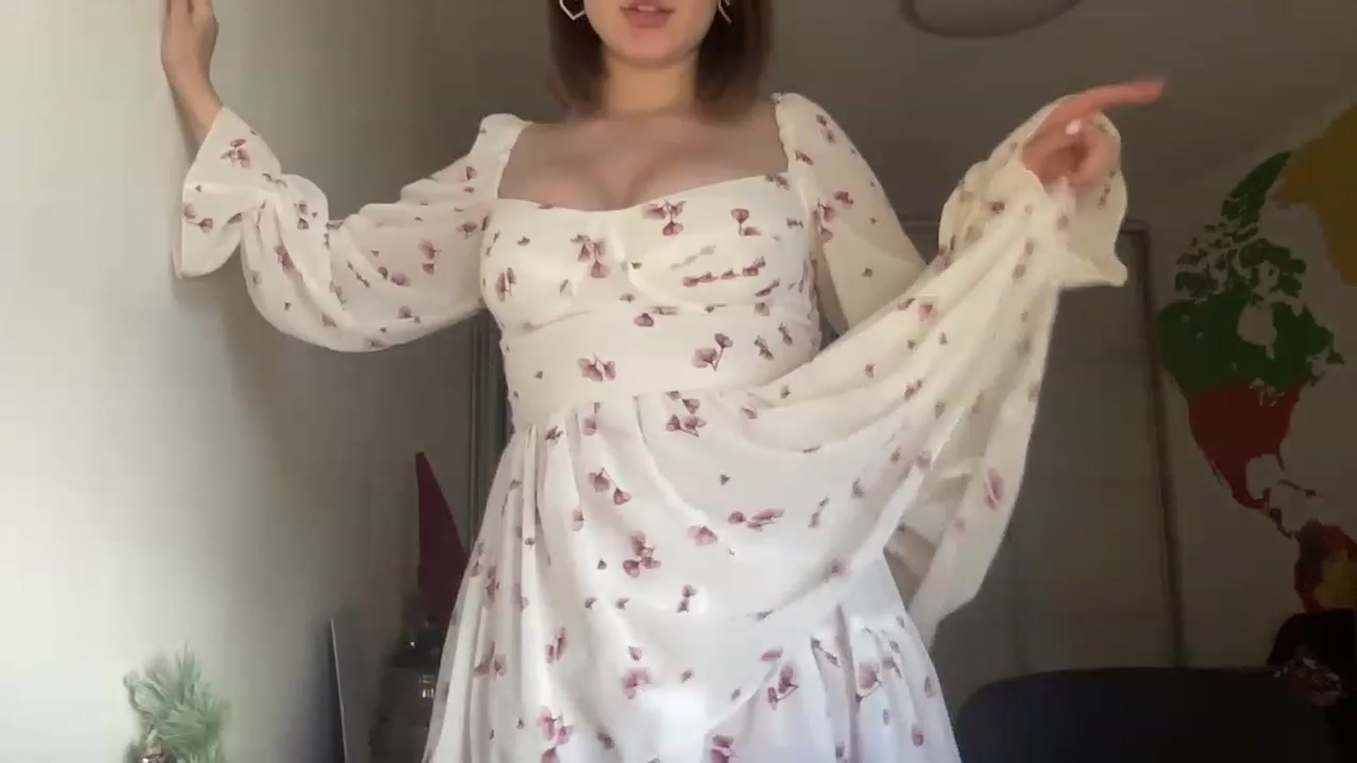Gallery image thumbnail from TifanyTatum's myfreecams stream on, 08/18/2023, 15:08 image 11 of 20