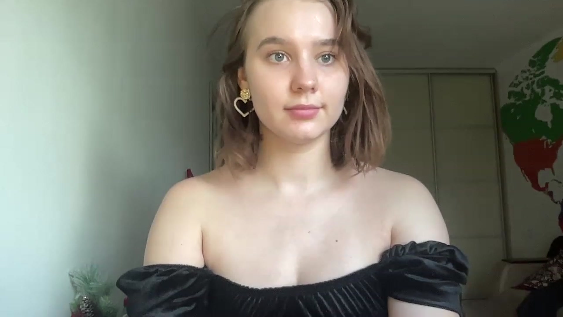 Gallery image thumbnail from TifanyTatum's myfreecams stream on, 08/19/2023, 14:23 image 8 of 20