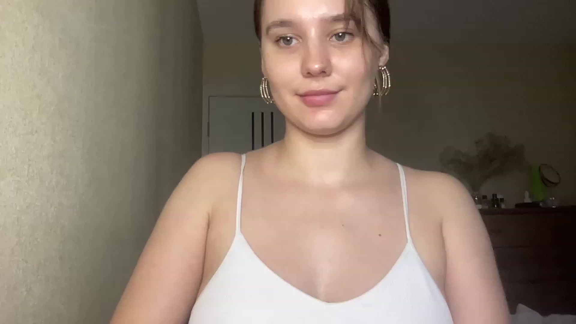 Gallery image thumbnail from TifanyTatum's myfreecams stream on, 08/21/2023, 13:50 image 2 of 20