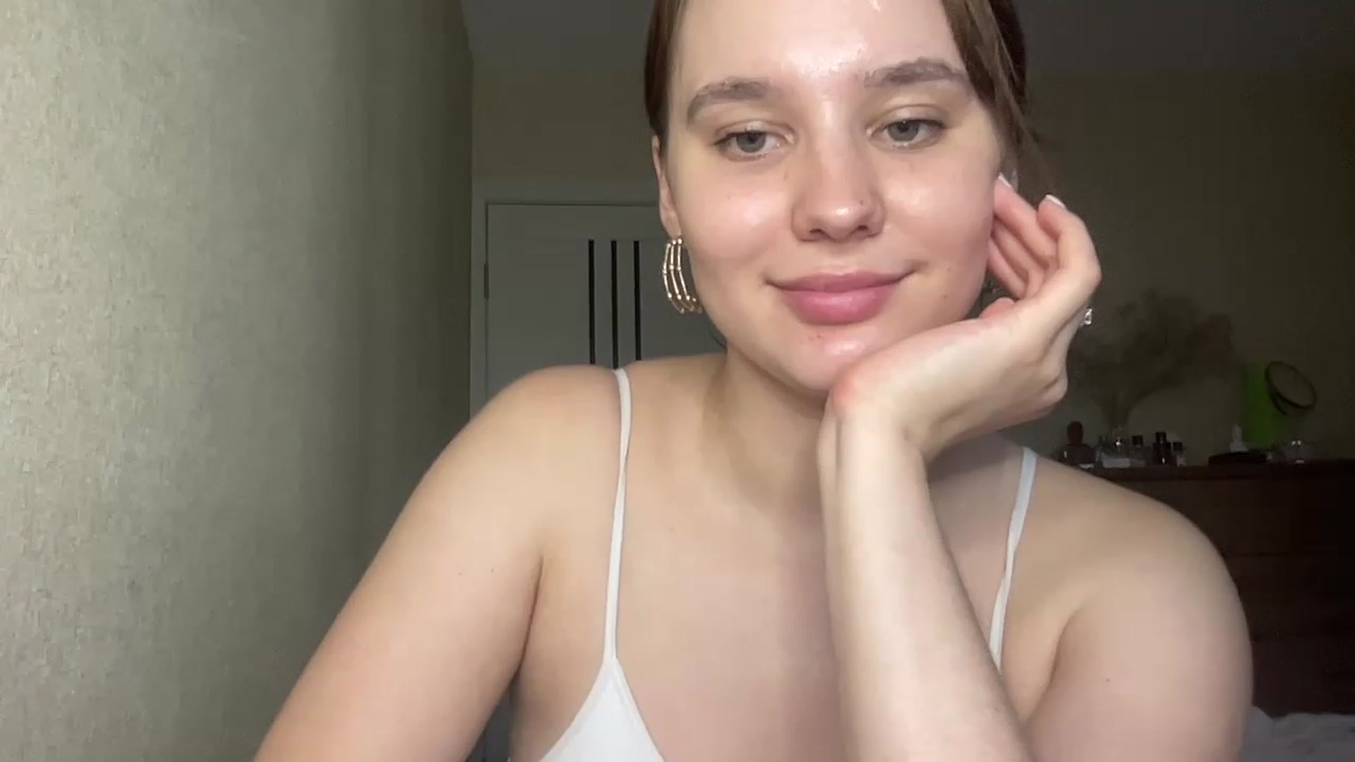Gallery image thumbnail from TifanyTatum's myfreecams stream on, 08/21/2023, 13:50 image 4 of 20