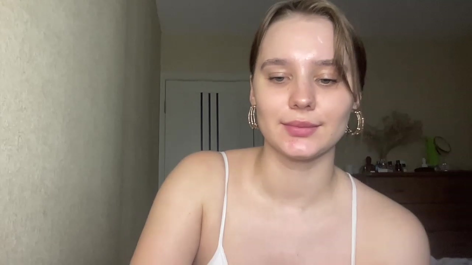 Gallery image thumbnail from TifanyTatum's myfreecams stream on, 08/21/2023, 13:50 image 10 of 20