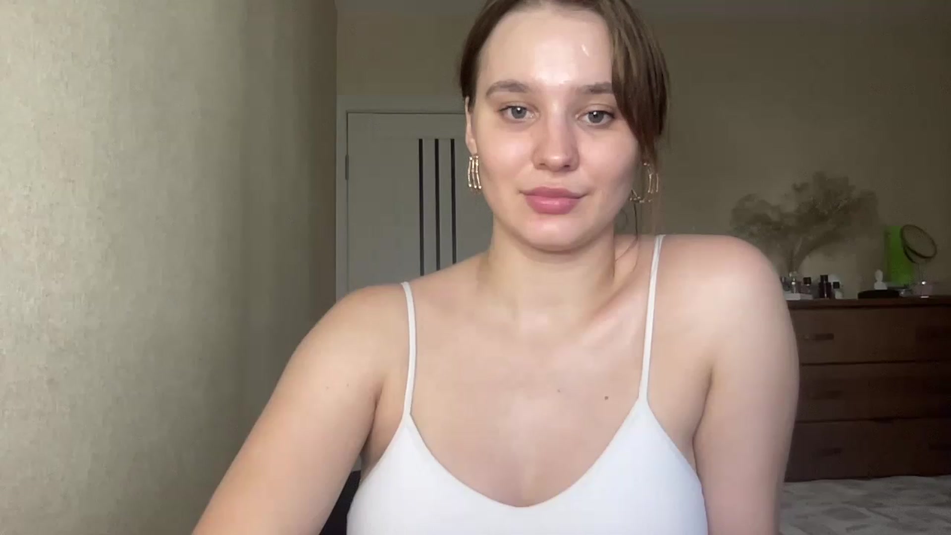 Gallery image thumbnail from TifanyTatum's myfreecams stream on, 08/21/2023, 15:02 image 5 of 20