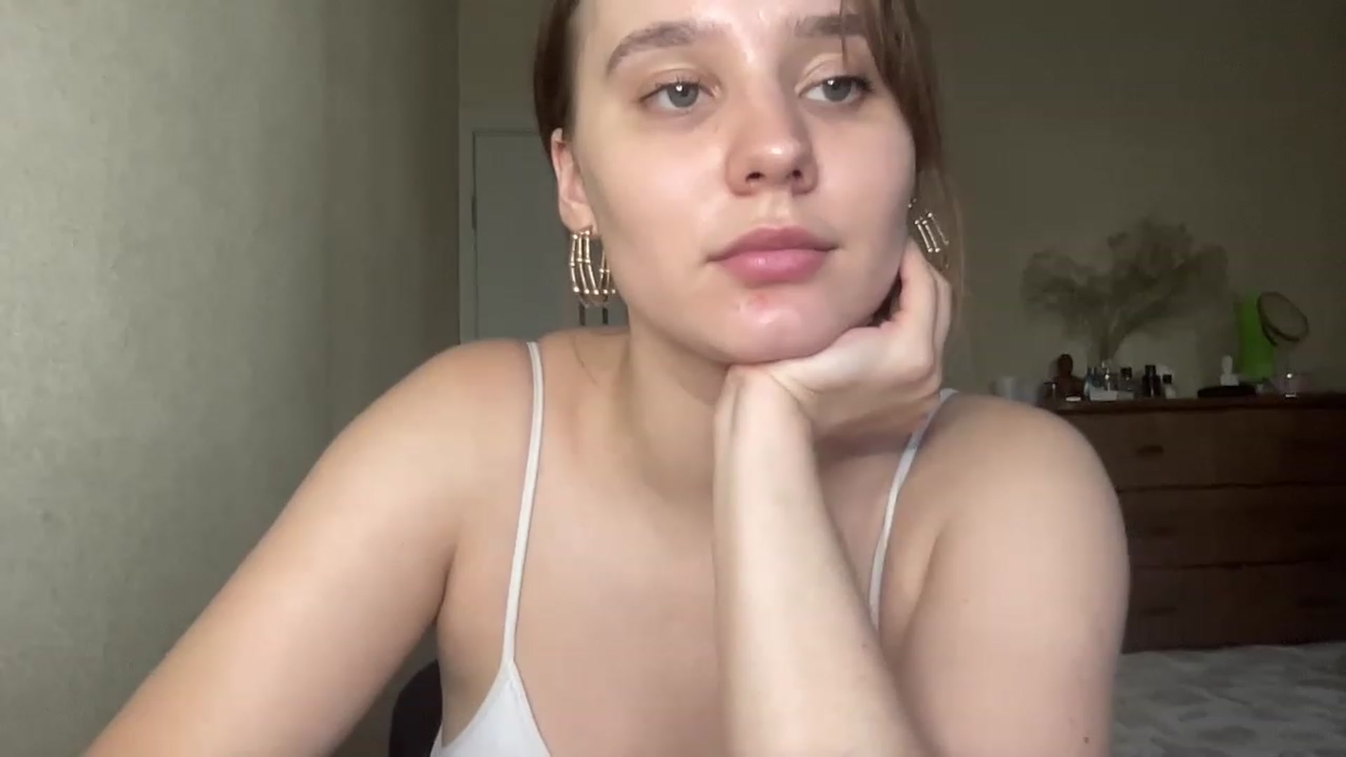 Gallery image thumbnail from TifanyTatum's myfreecams stream on, 08/21/2023, 15:02 image 13 of 20