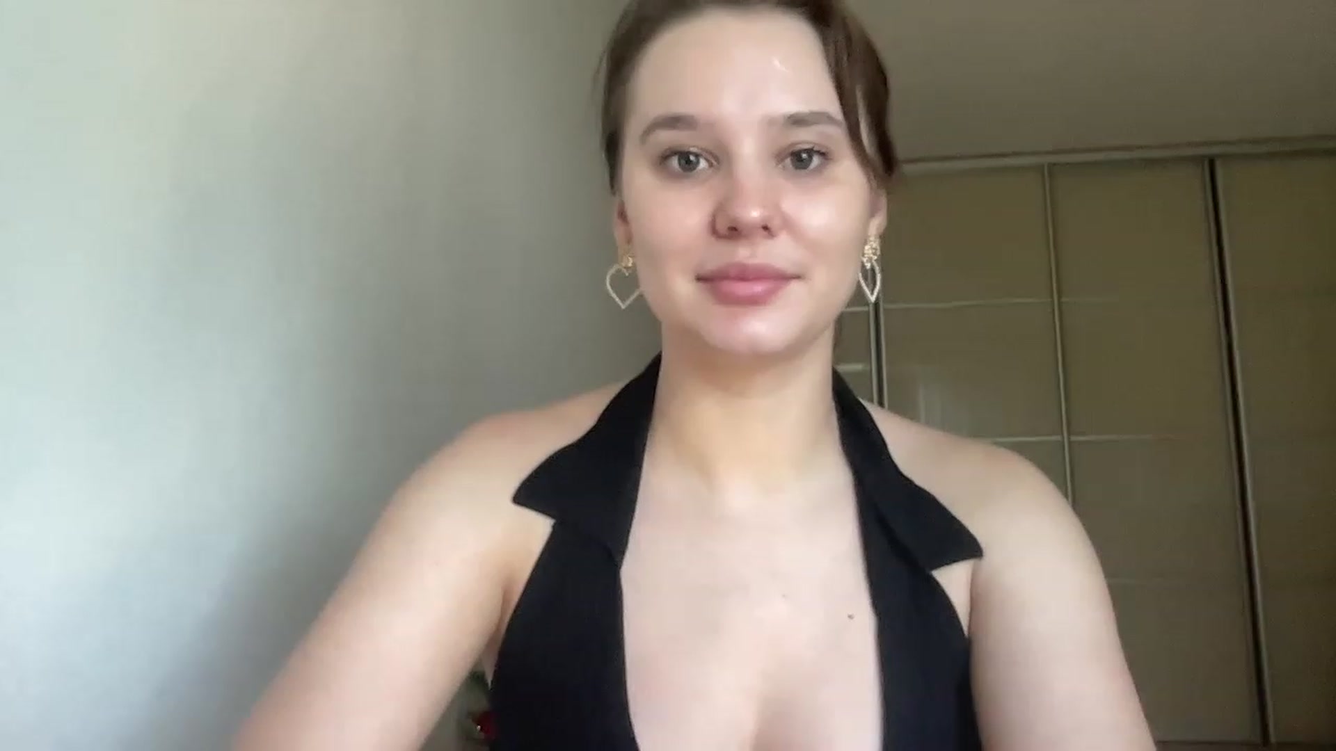 Gallery image thumbnail from TifanyTatum's myfreecams stream on, 08/22/2023, 10:46 image 7 of 20