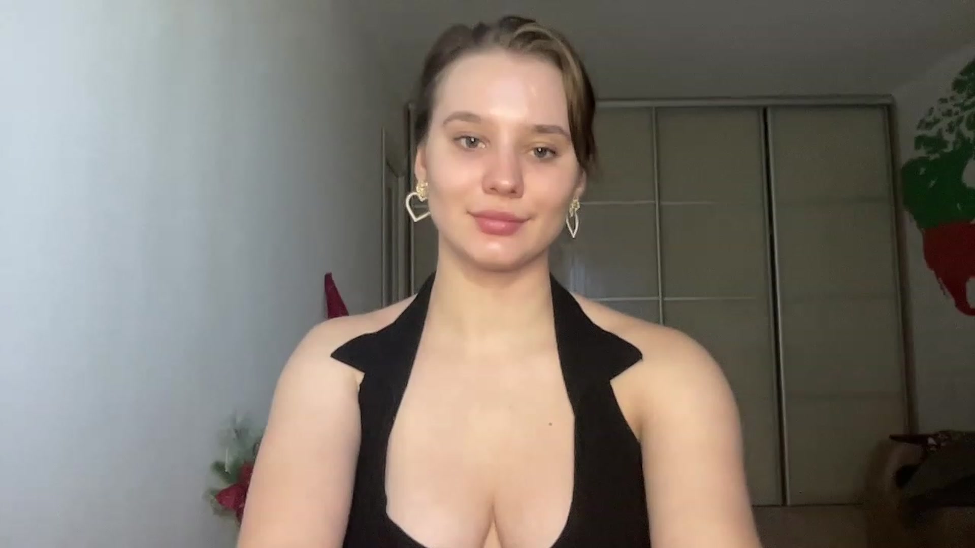 Gallery image thumbnail from TifanyTatum's myfreecams stream on, 08/22/2023, 12:01 image 11 of 20