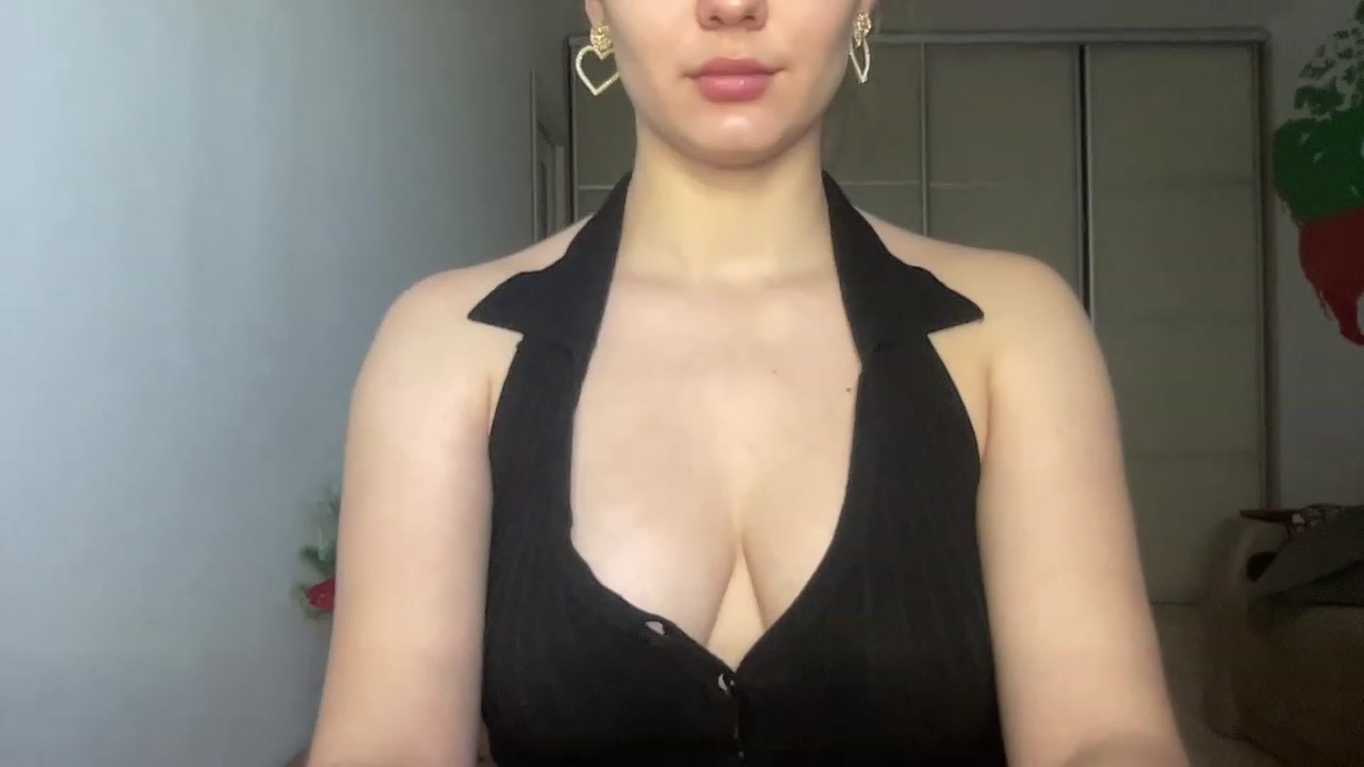 Gallery image thumbnail from TifanyTatum's myfreecams stream on, 08/22/2023, 12:01 image 12 of 20