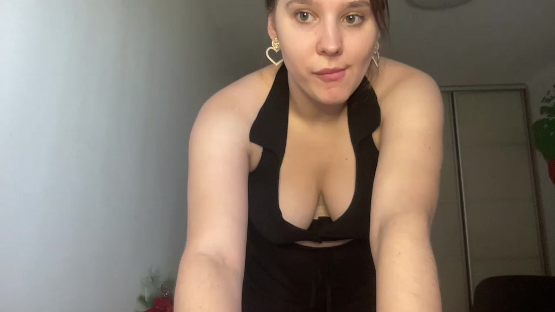 Gallery image thumbnail from TifanyTatum's myfreecams stream on, 08/22/2023, 13:02 image 7 of 20
