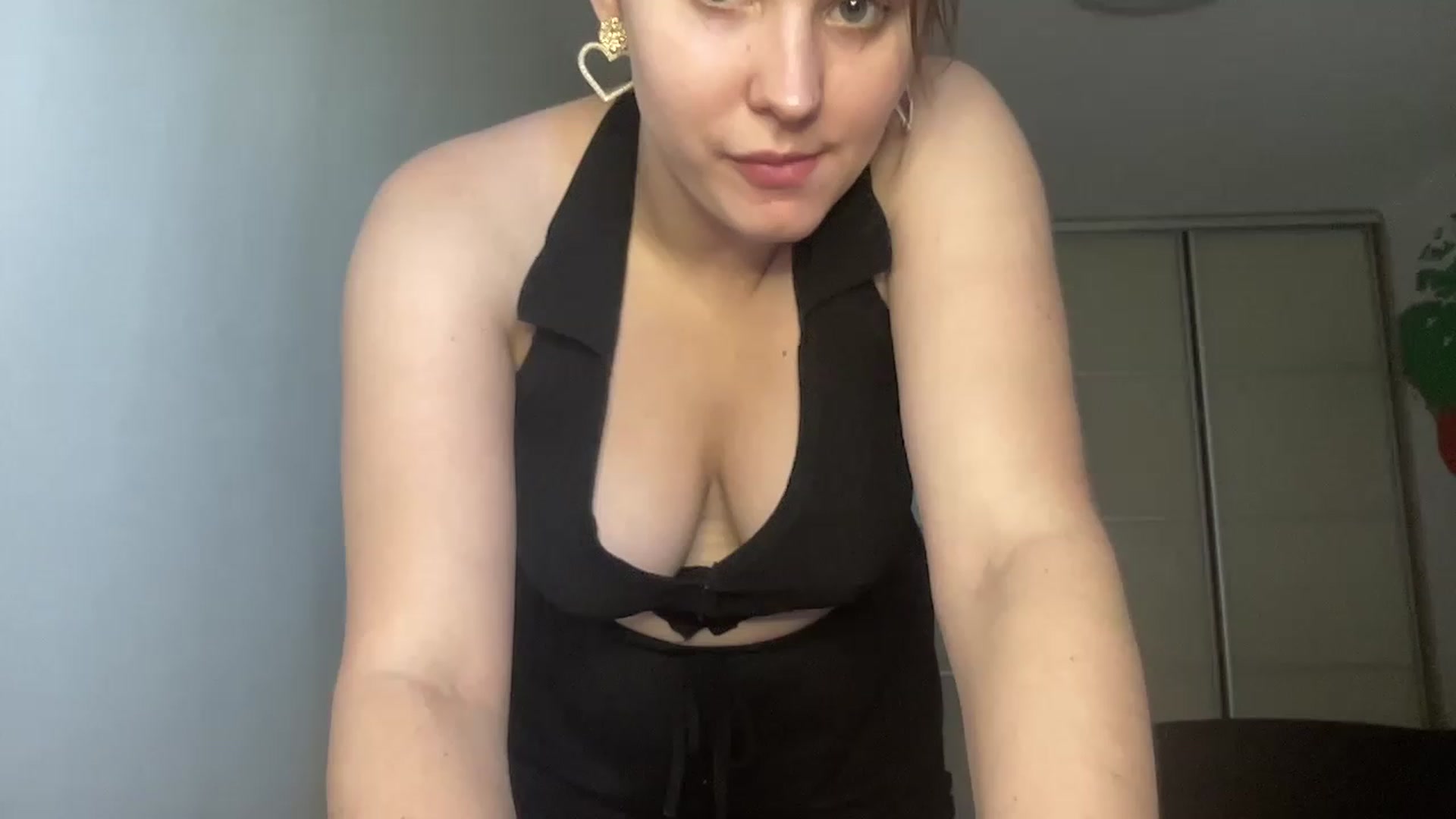 Gallery image thumbnail from TifanyTatum's myfreecams stream on, 08/22/2023, 13:02 image 5 of 20