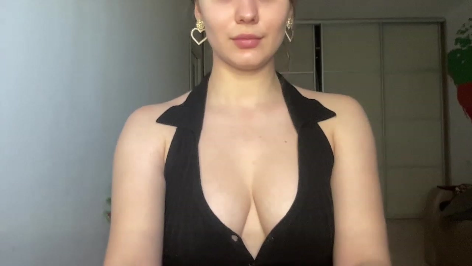 Gallery image thumbnail from TifanyTatum's myfreecams stream on, 08/22/2023, 13:55 image 9 of 20