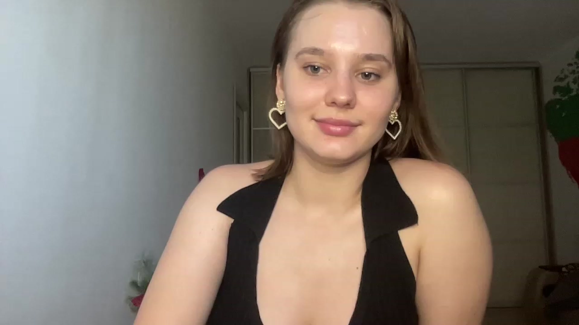 Gallery image thumbnail from TifanyTatum's myfreecams stream on, 08/22/2023, 15:29 image 3 of 20