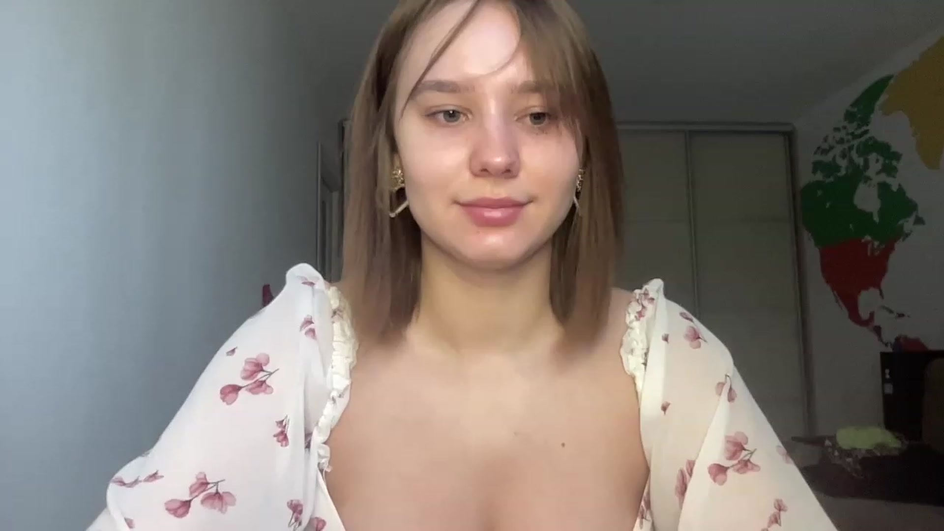 Gallery image thumbnail from TifanyTatum's myfreecams stream on, 08/27/2023, 11:21 image 7 of 20