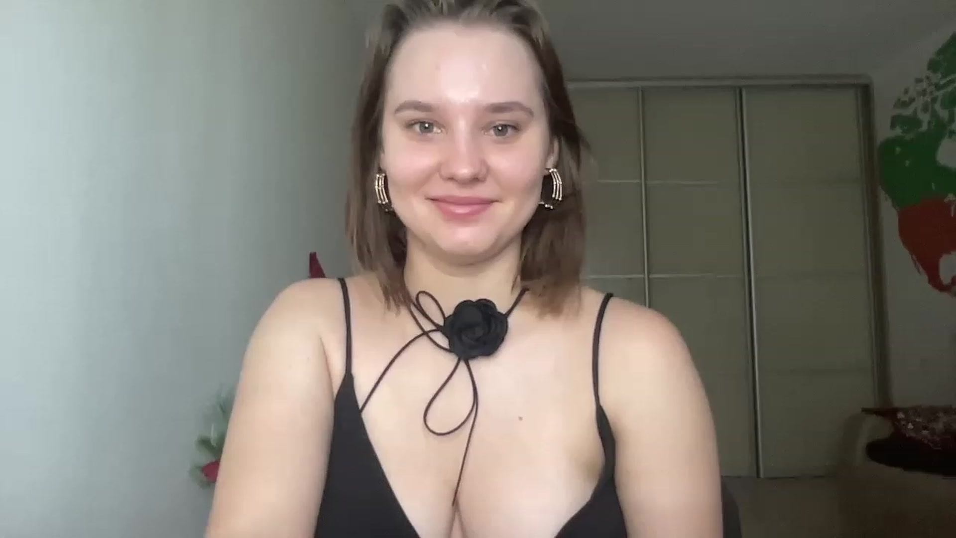Gallery image thumbnail from TifanyTatum's myfreecams stream on, 09/01/2023, 11:21 image 3 of 20