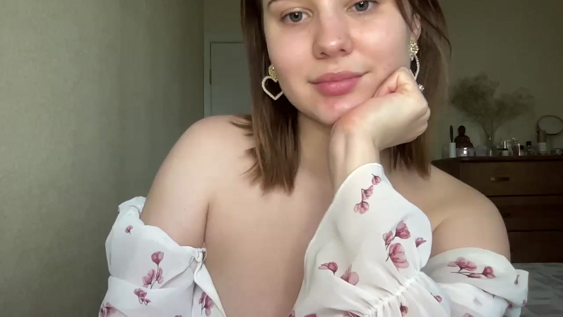 Gallery image thumbnail from TifanyTatum's myfreecams stream on, 09/29/2023, 11:10 image 12 of 20