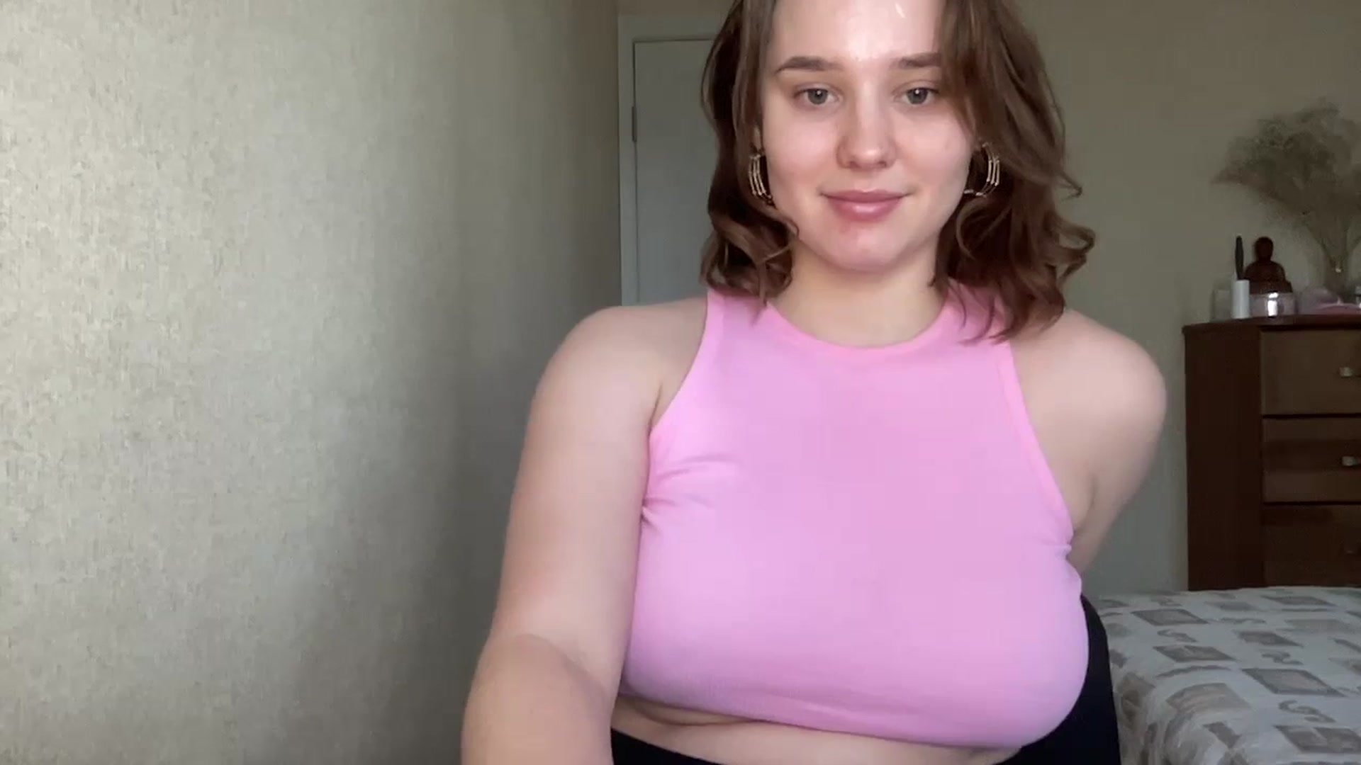 Gallery image thumbnail from TifanyTatum's myfreecams stream on, 09/30/2023, 12:11 image 9 of 20