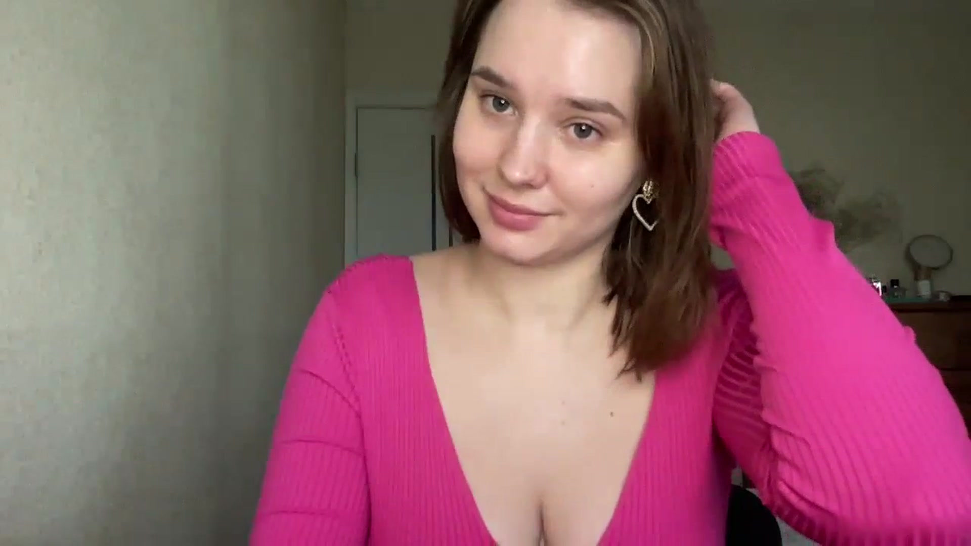 Gallery image thumbnail from TifanyTatum's myfreecams stream on, 10/03/2023, 11:55 image 9 of 20