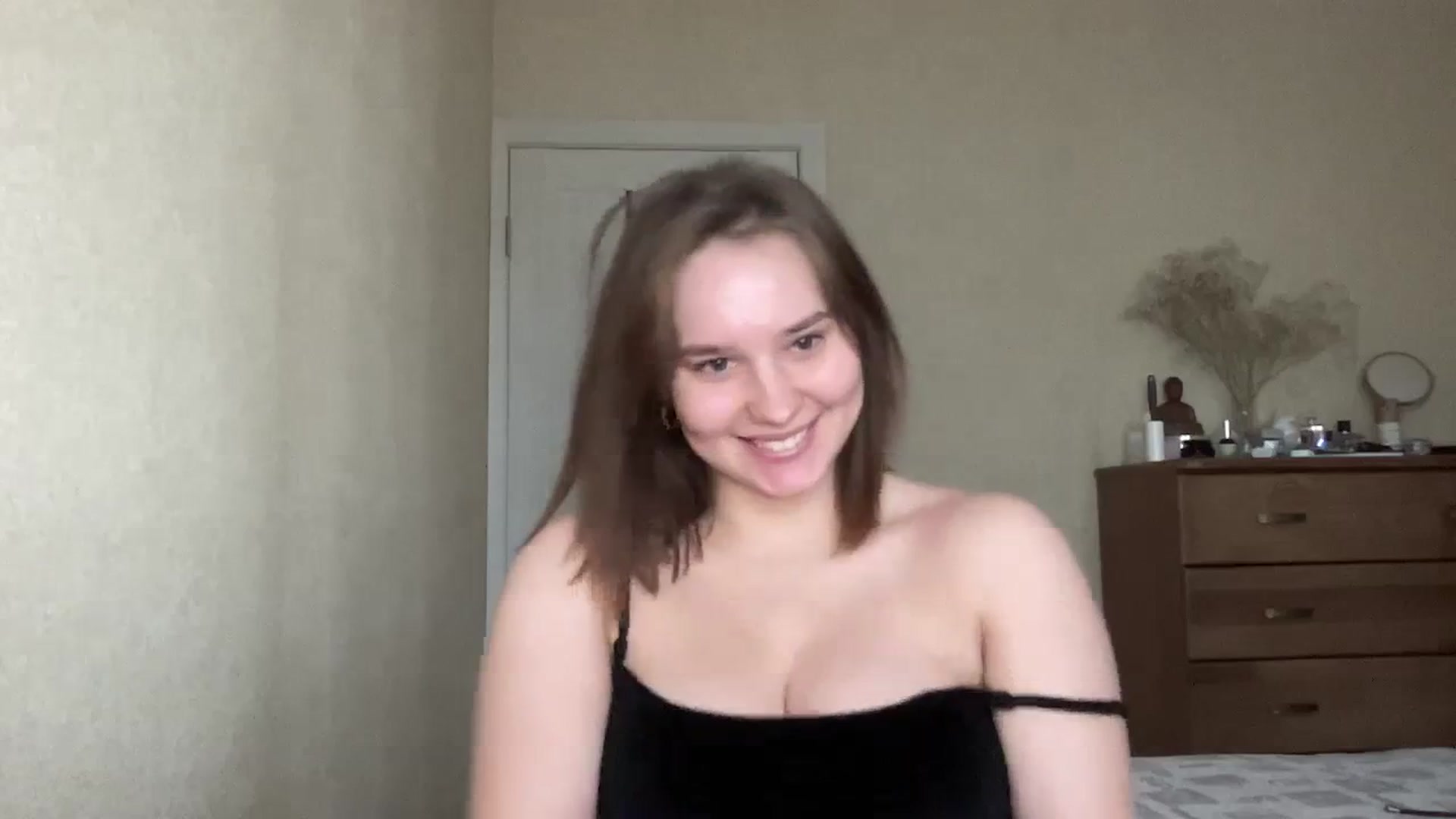 Gallery image thumbnail from TifanyTatum's myfreecams stream on, 10/04/2023, 11:16 image 19 of 20