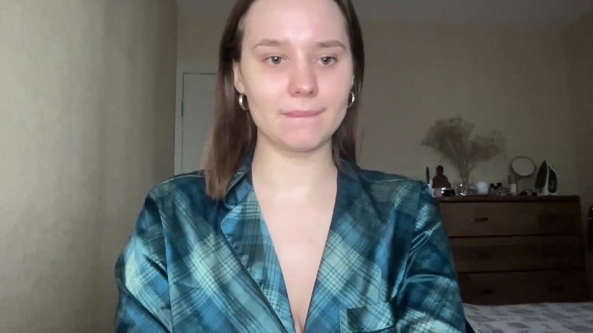 Gallery image thumbnail from TifanyTatum's myfreecams stream on, 10/10/2023, 12:01 image 10 of 20