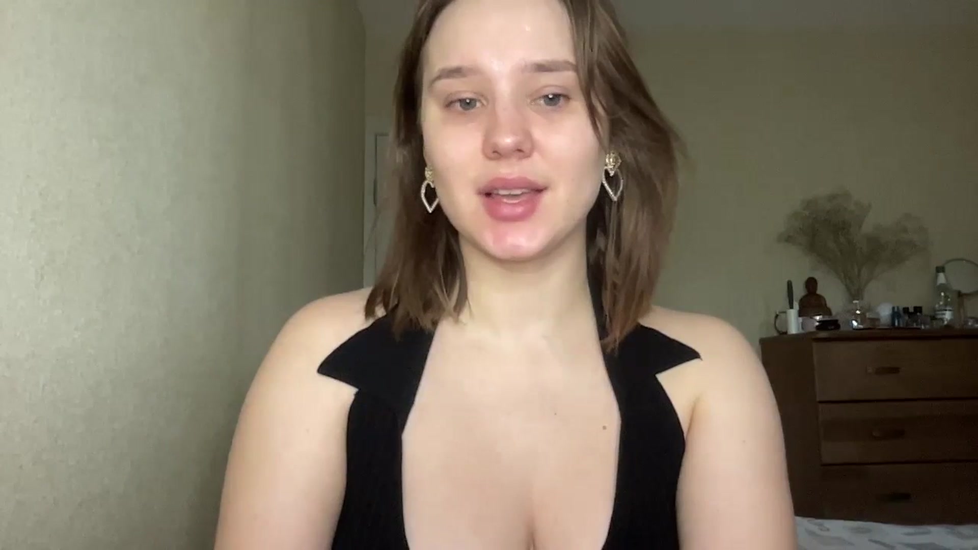 Gallery image thumbnail from TifanyTatum's myfreecams stream on, 10/13/2023, 09:45 image 18 of 20