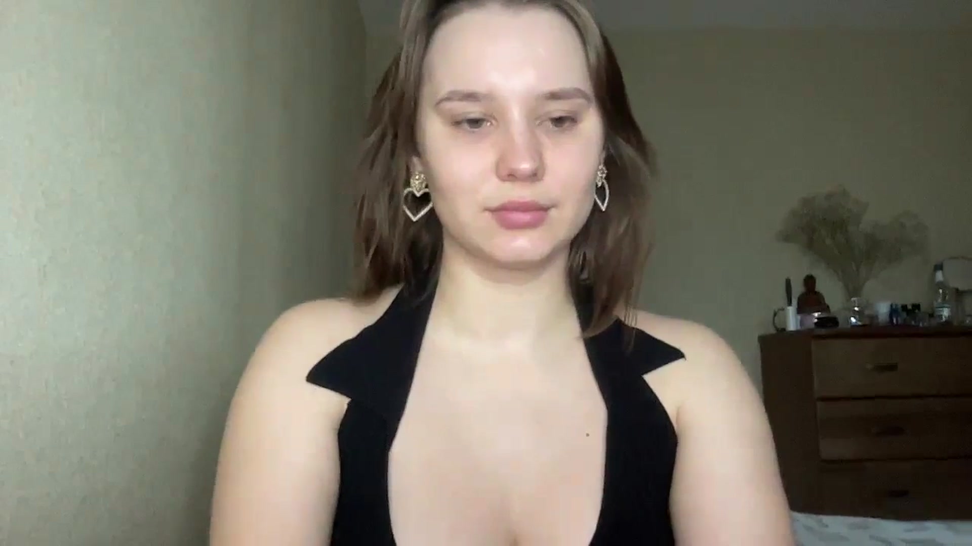 Gallery image thumbnail from TifanyTatum's myfreecams stream on, 10/13/2023, 10:11 image 17 of 20
