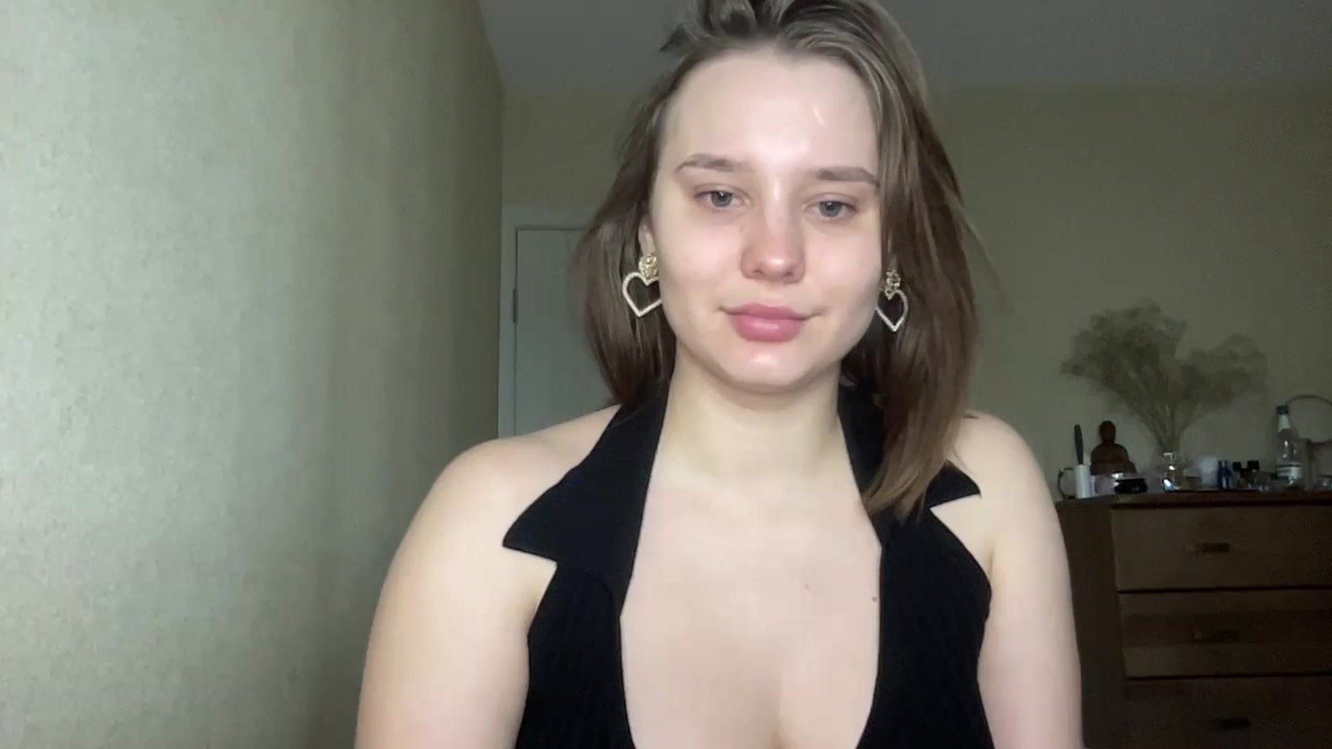 Gallery image thumbnail from TifanyTatum's myfreecams stream on, 10/13/2023, 10:11 image 20 of 20
