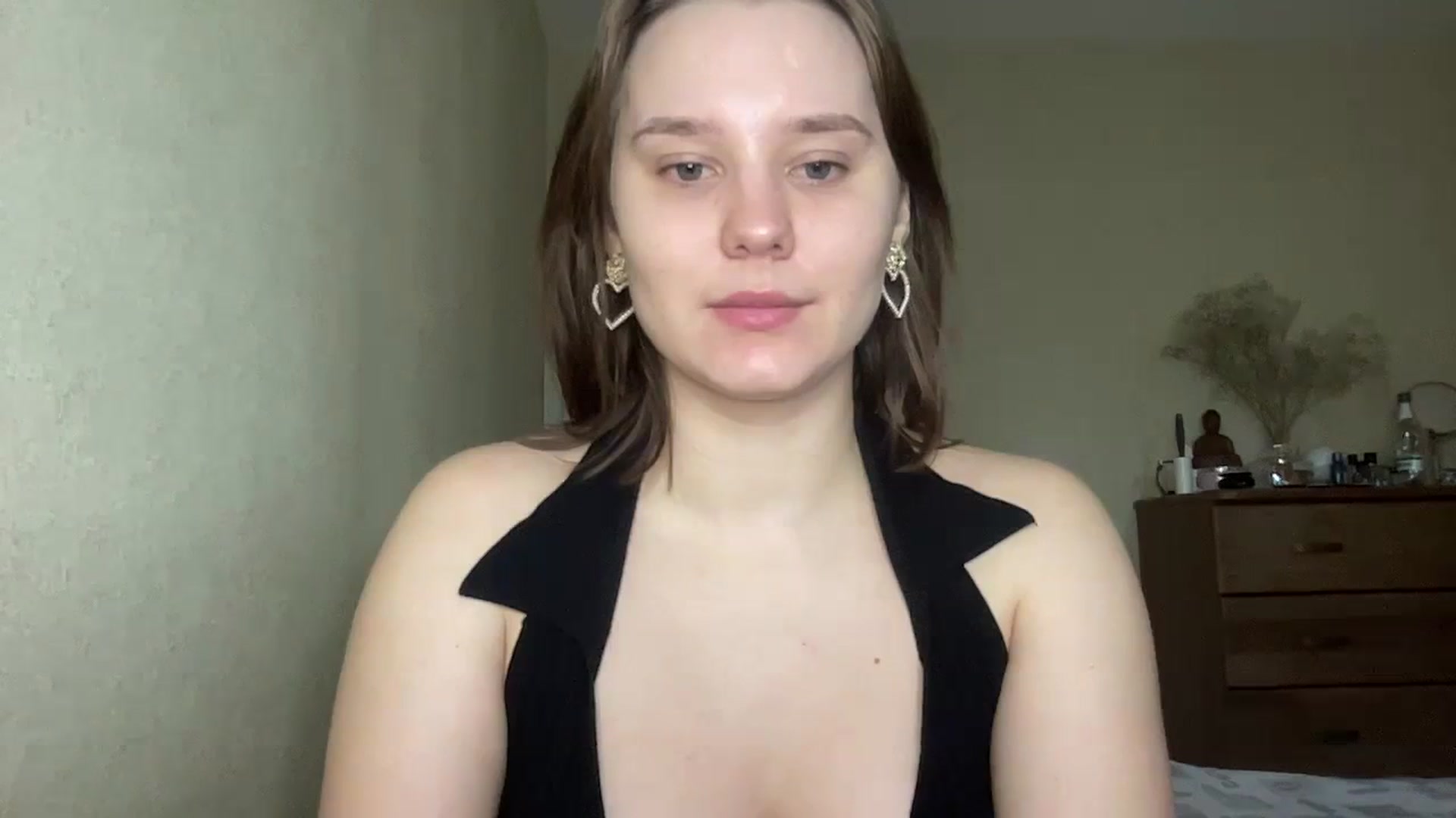 Gallery image thumbnail from TifanyTatum's myfreecams stream on, 10/13/2023, 10:11 image 3 of 20